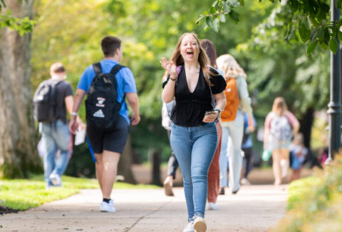 Students walking on the Tennessee Wesleyan Campus in Athens, Tennessee