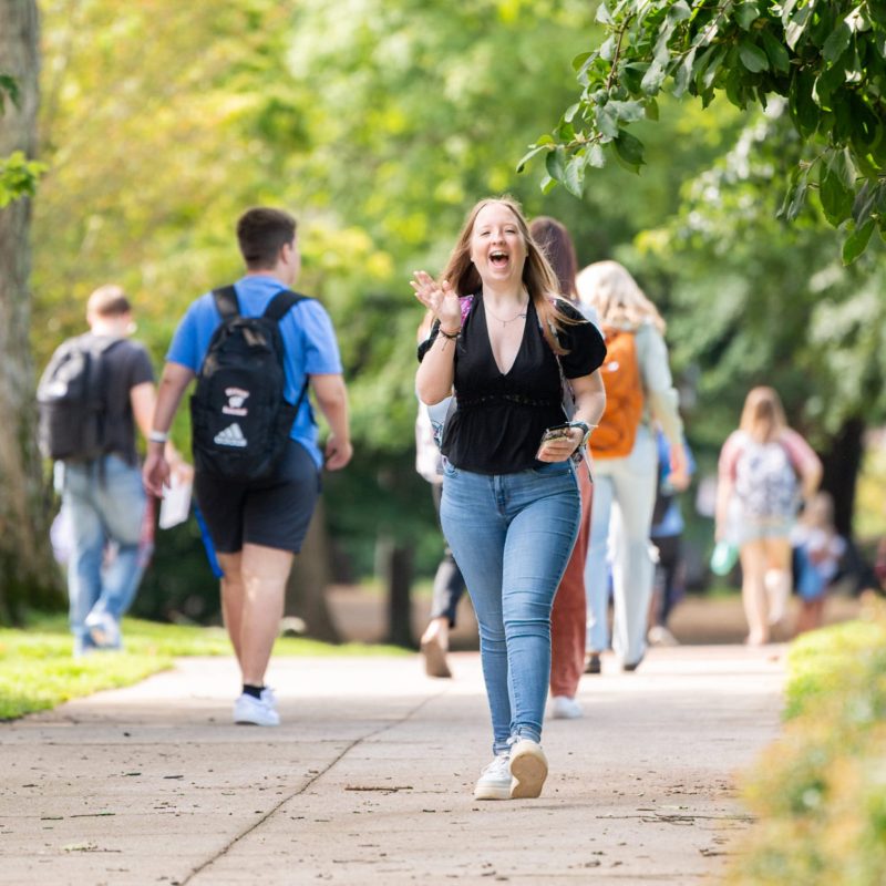 Students walking on the Tennessee Wesleyan Campus in Athens, Tennessee